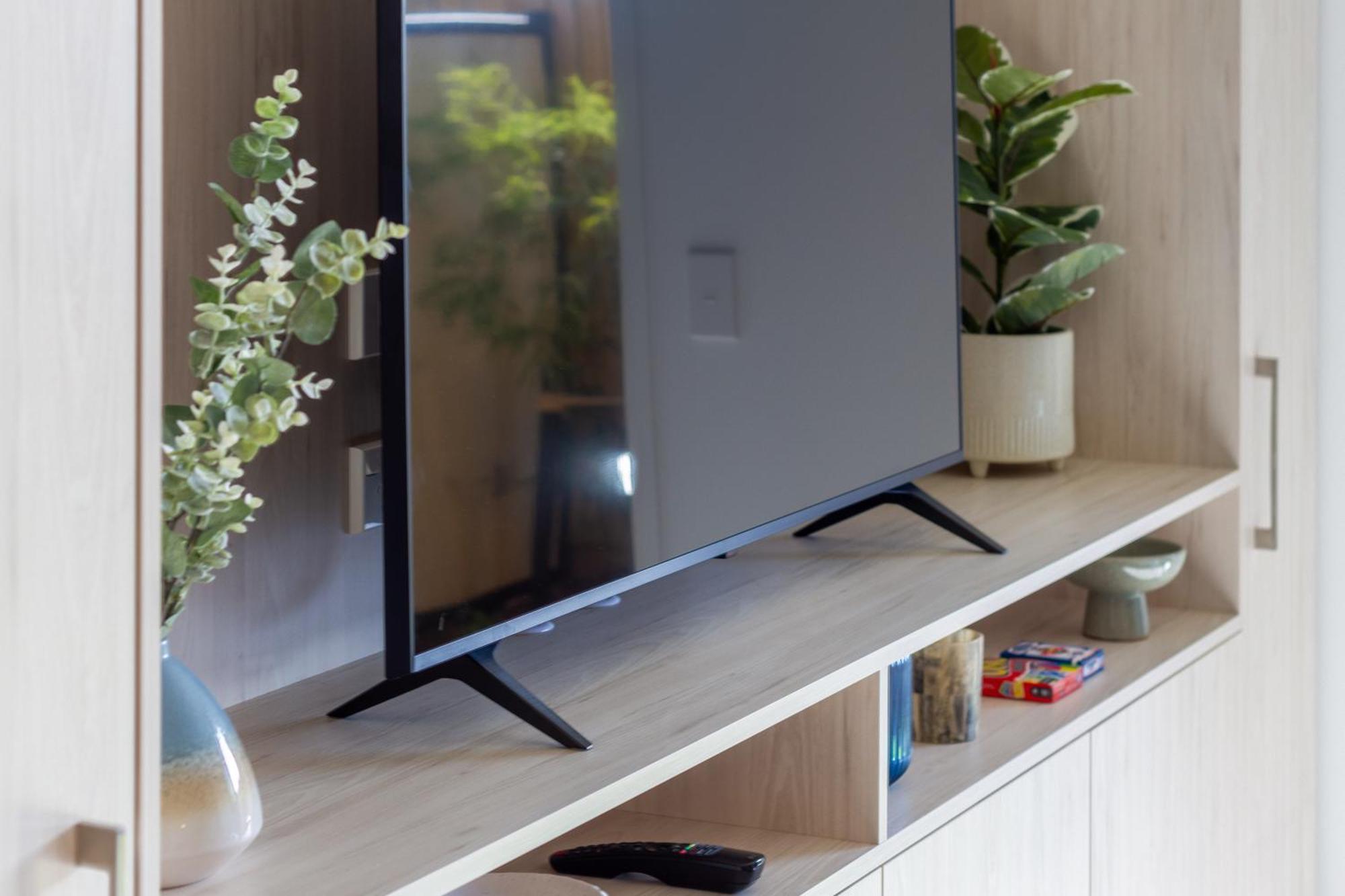 Downtown Delight: Studio At 8 Wilmer With Backyard Christchurch Exteriör bild